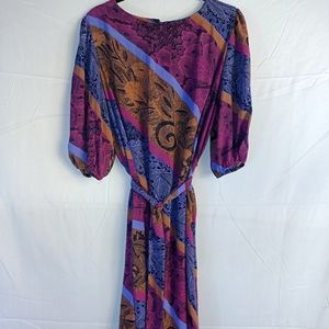 Women's gorgeous vintage dress